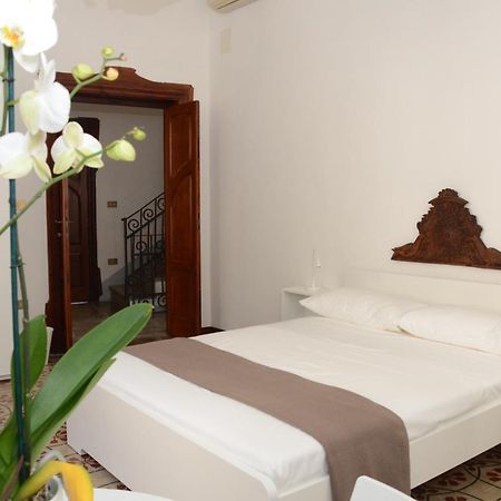 Casa Cabras Bed & Breakfast Синискола Екстериор снимка